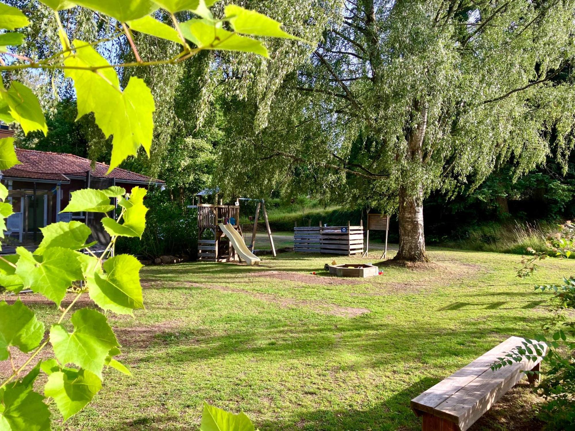 Lidhem Herrgard. Bed & Breakfast Och Mindre Laegenheter Vimmerby Exteriér fotografie